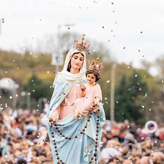 7 de octubre: nacimientos, acontecimientos y fechas que dejaron su huella en Argentina y el mundo