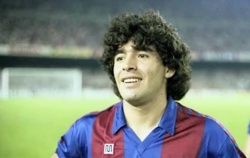 20 de octubre: del debut de Maradona a la lucha por la salud ósea
